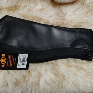 Saxon Adults Syntovia Half Chaps Size Medium